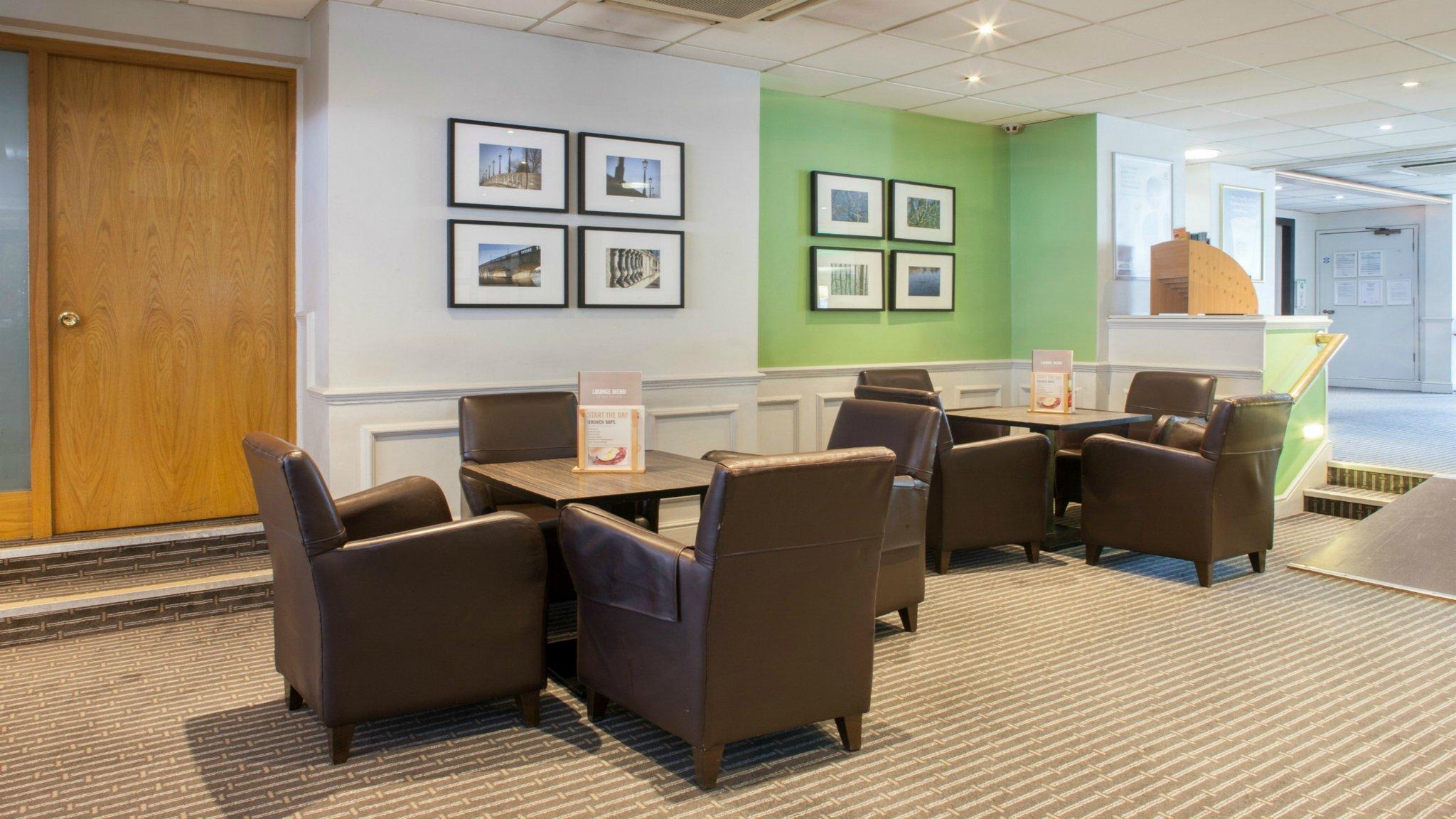 Holiday Inn Warrington By Ihg Exterior foto